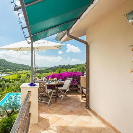 Il Pino Villa